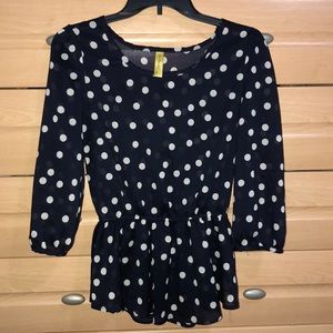 Blouse. Pre loved, but pretty.